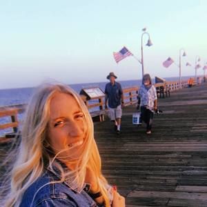 Meet your Posher, Molly